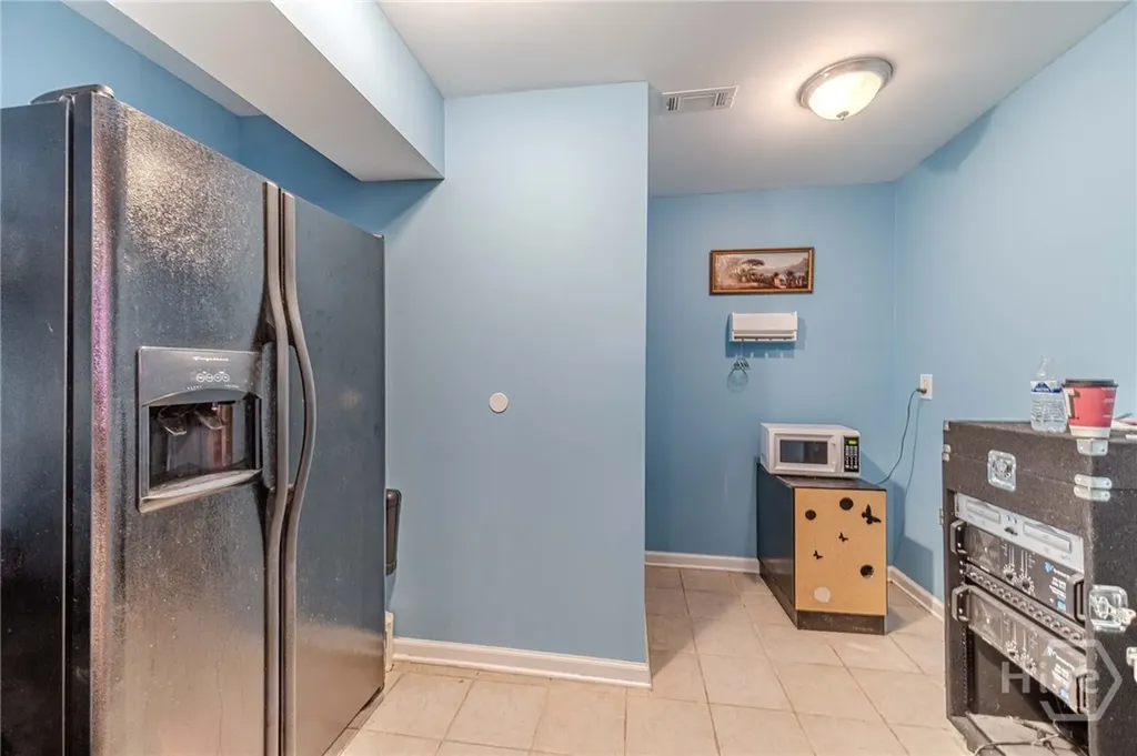 598 Georgia Circle Loganville GA 30052