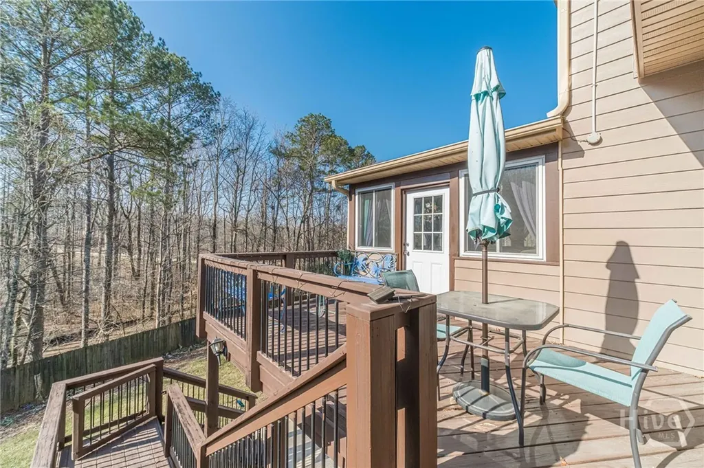 598 Georgia Circle Loganville GA 30052