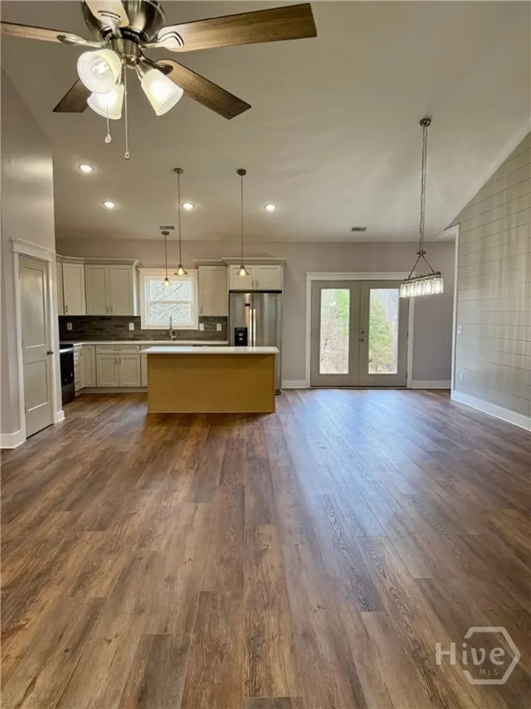 270 Meadow Crest Drive Cleveland GA 30528