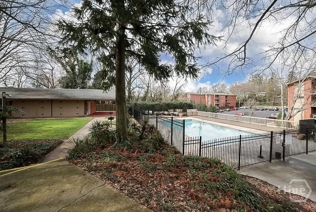 250 Little Street Athens GA 30605