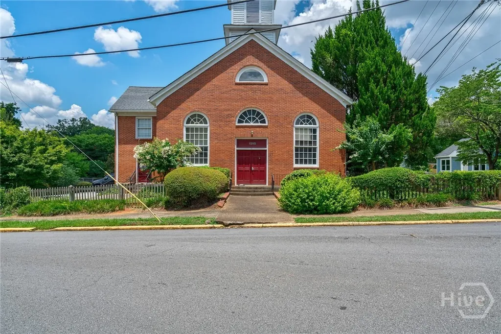 1295 Broad Street E Athens GA 30601