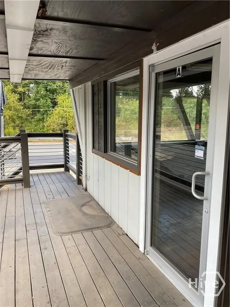 215 Tallassee - A Road Athens GA 30606