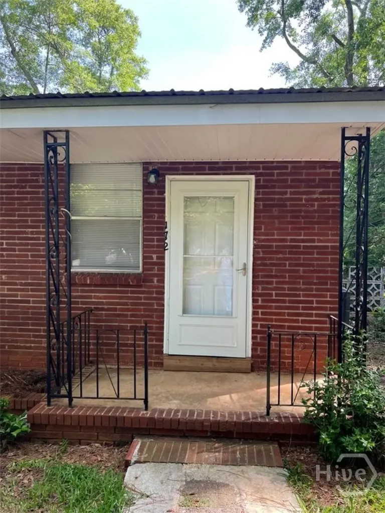 172 Hart Athens GA 30606
