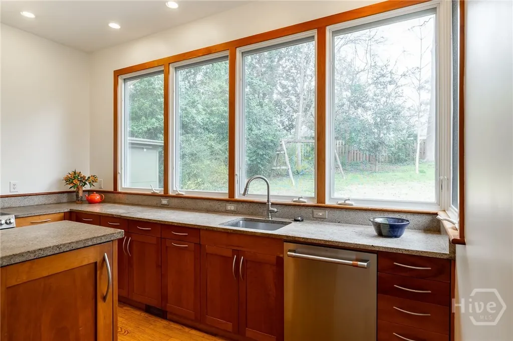 145 Riverdale Drive Athens GA 30605