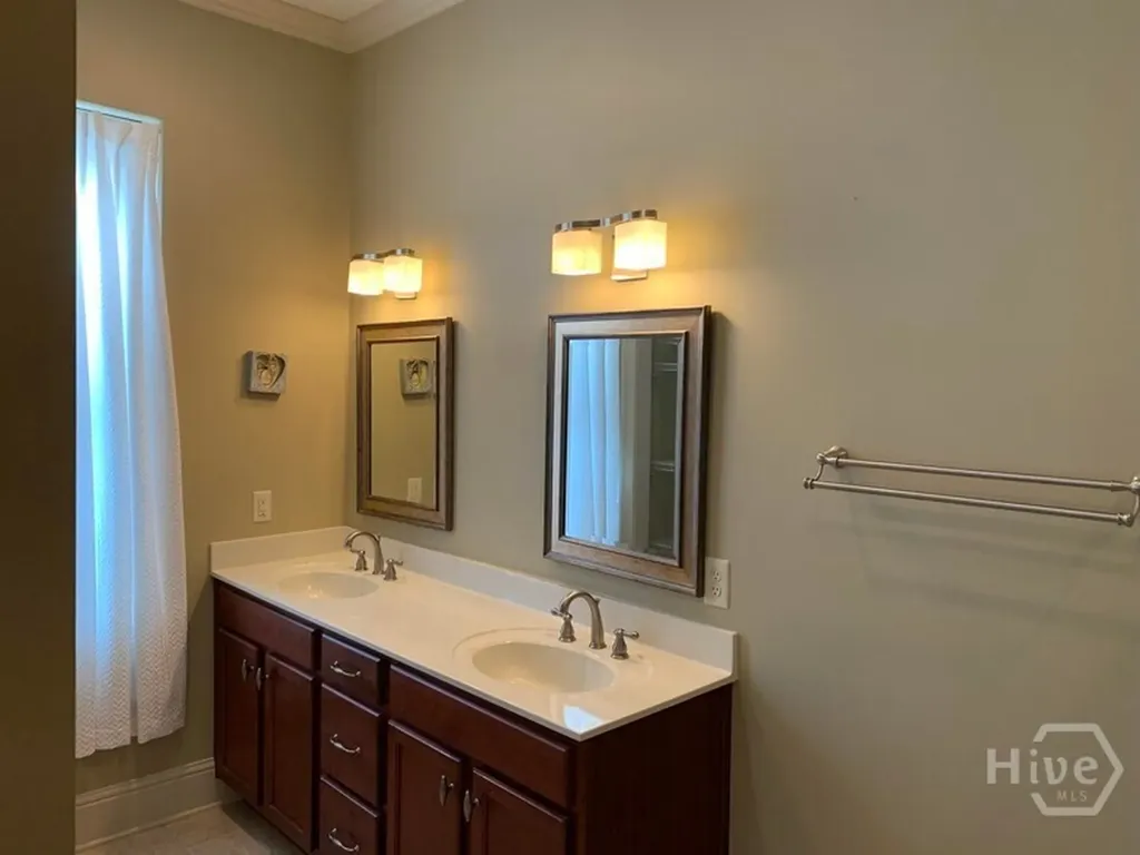 1041 Village Park Drive Greensboro GA 30642