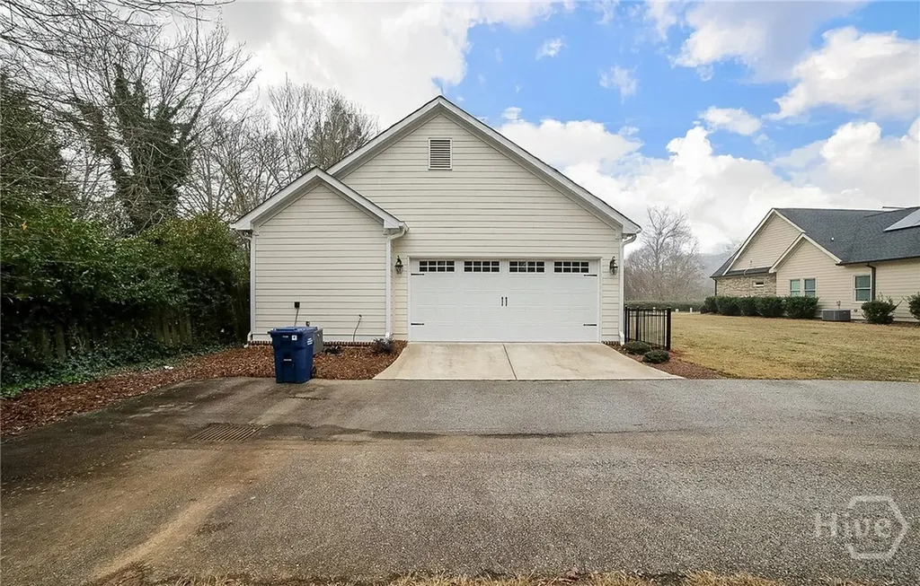 254 Pointe Place Athens GA 30605