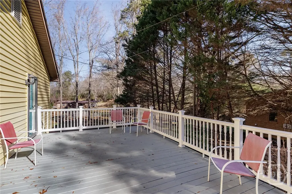 160 Westwood Drive Athens GA 30606