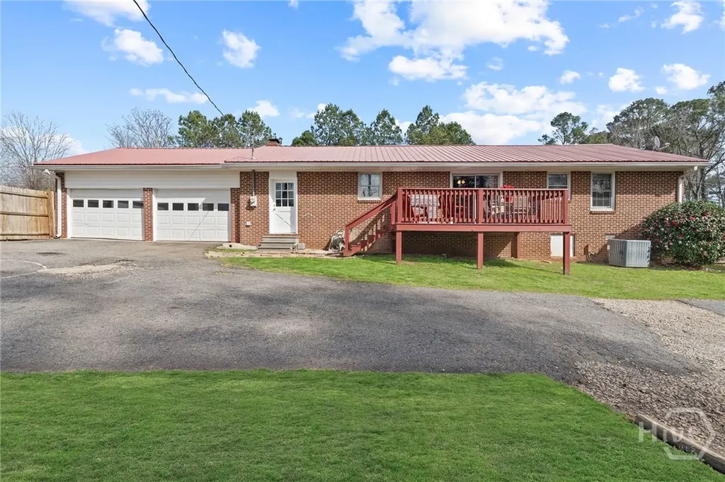 805 S West Street Greensboro GA 30642