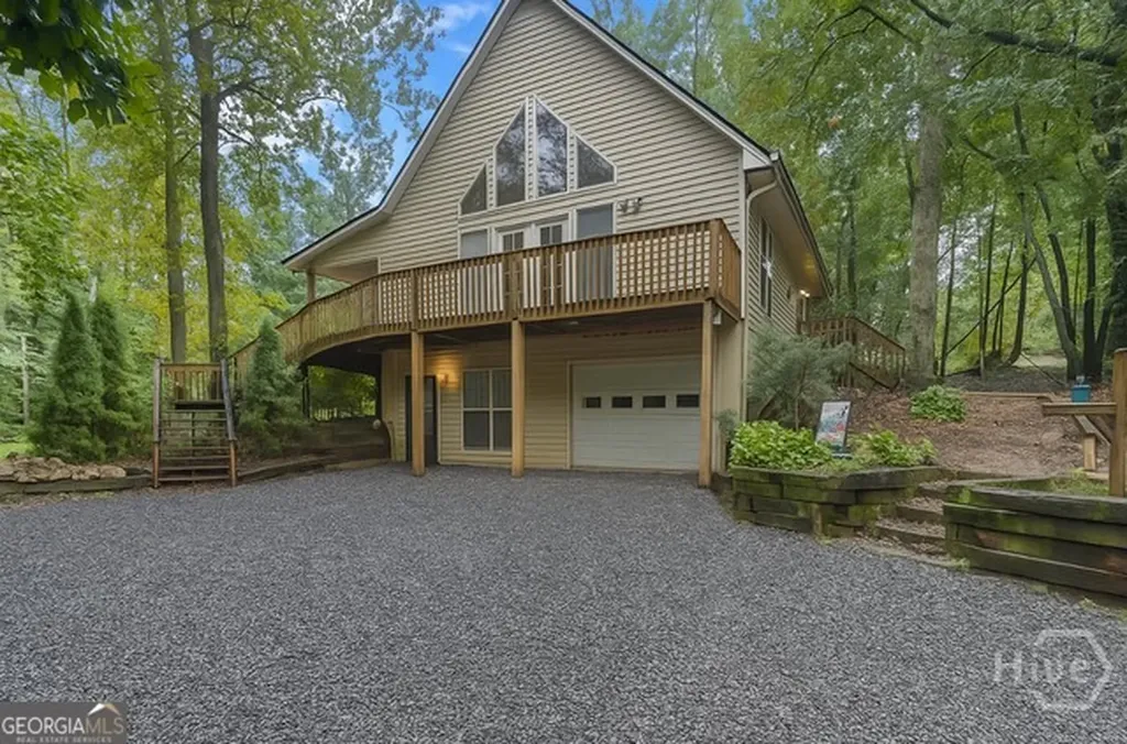 805 Beaver Lake Drive Clarkesville GA 30523