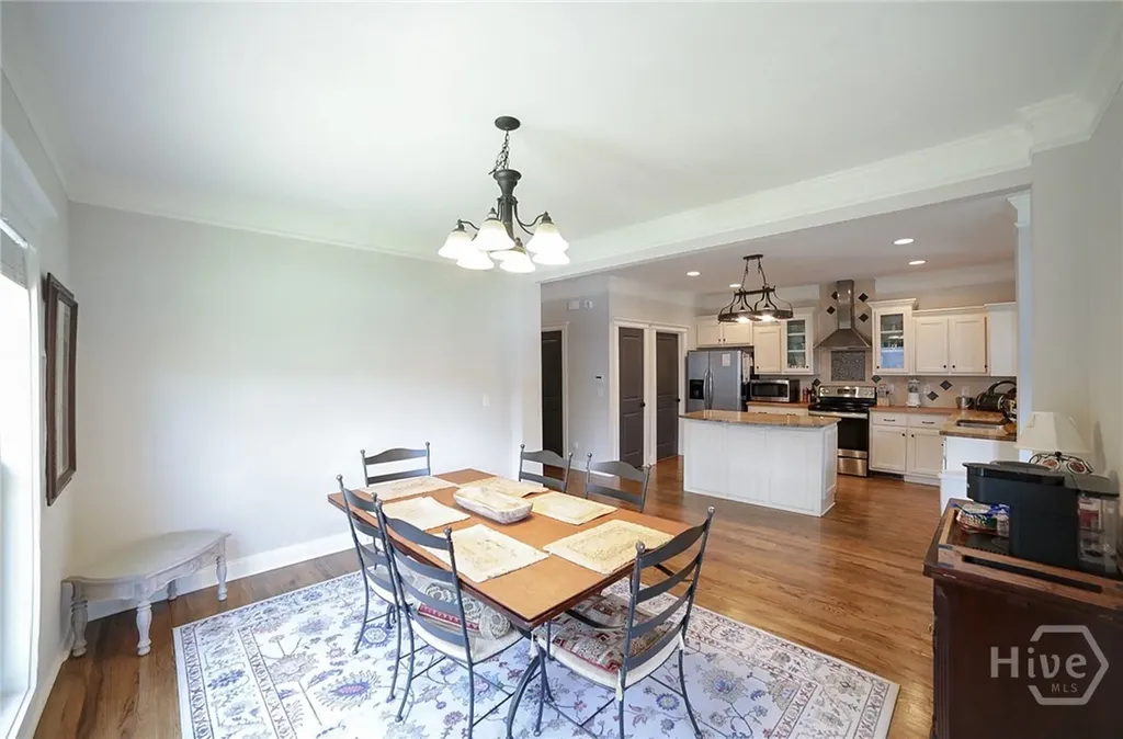 132 N Poplar Street Athens GA 30606