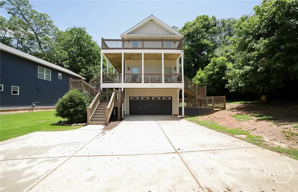 132 N Poplar Street Athens GA 30606