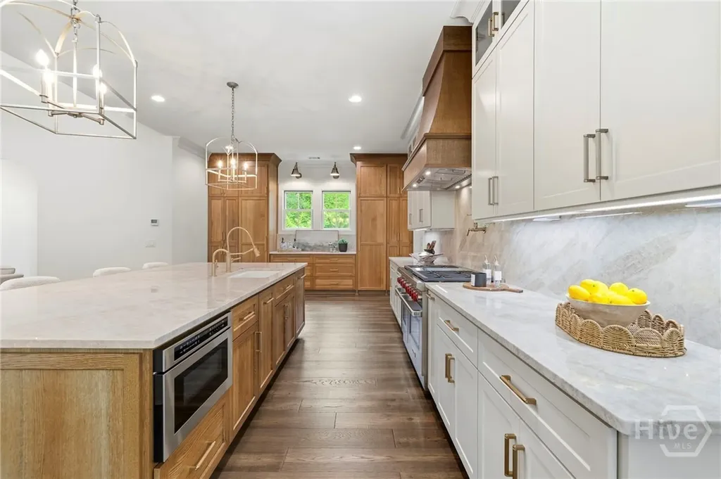 1040 Parrotts Cove Greensboro GA 30642