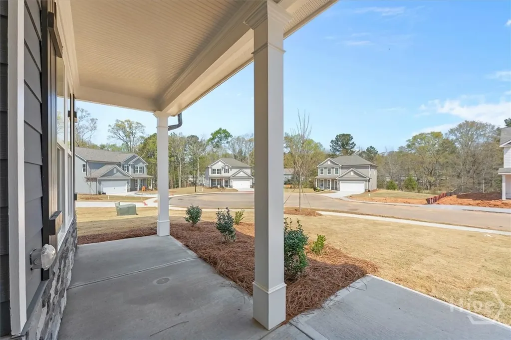 56 Edith Court Statham GA 30666