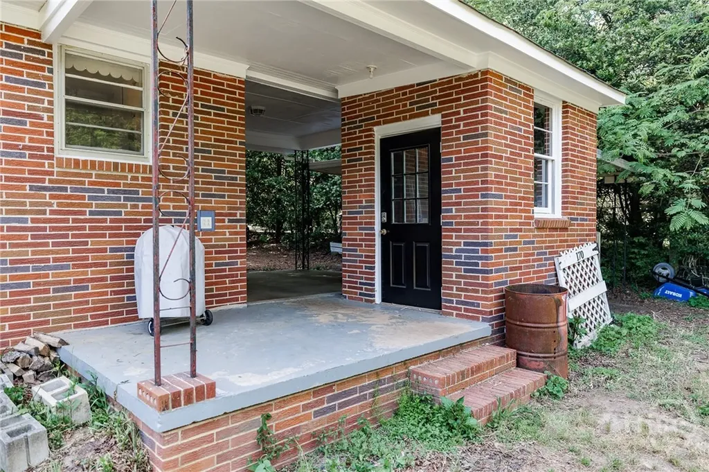 170 Jefferson River Road Athens GA 30607