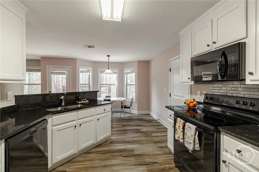 271 Oxmoor Close Winterville GA 30683