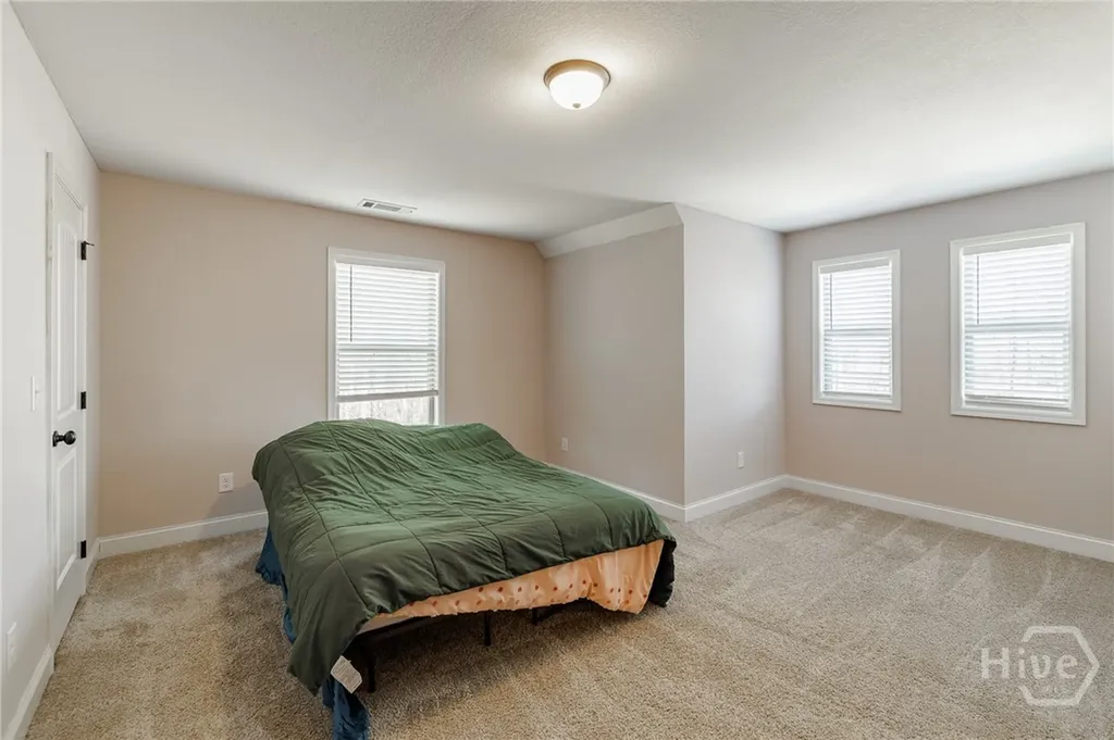 271 Oxmoor Close Winterville GA 30683