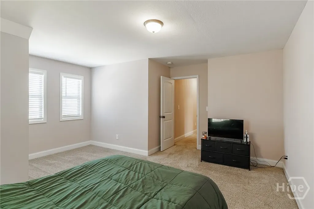 271 Oxmoor Close Winterville GA 30683