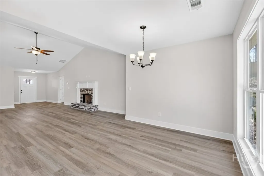 110 Chad Walk Statham GA 30666