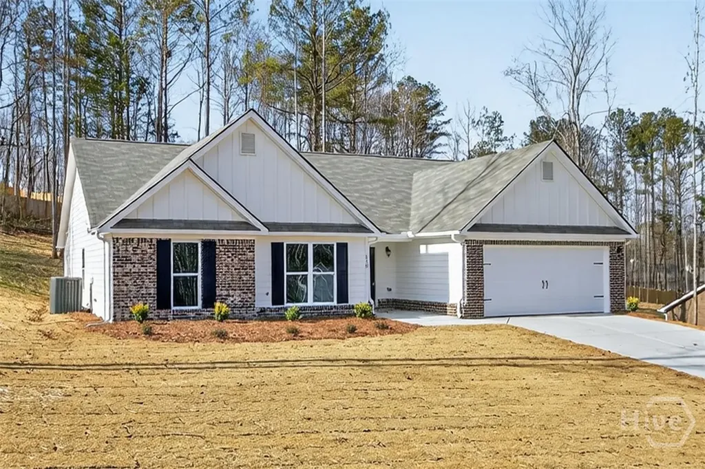 110 Chad Walk Statham GA 30666