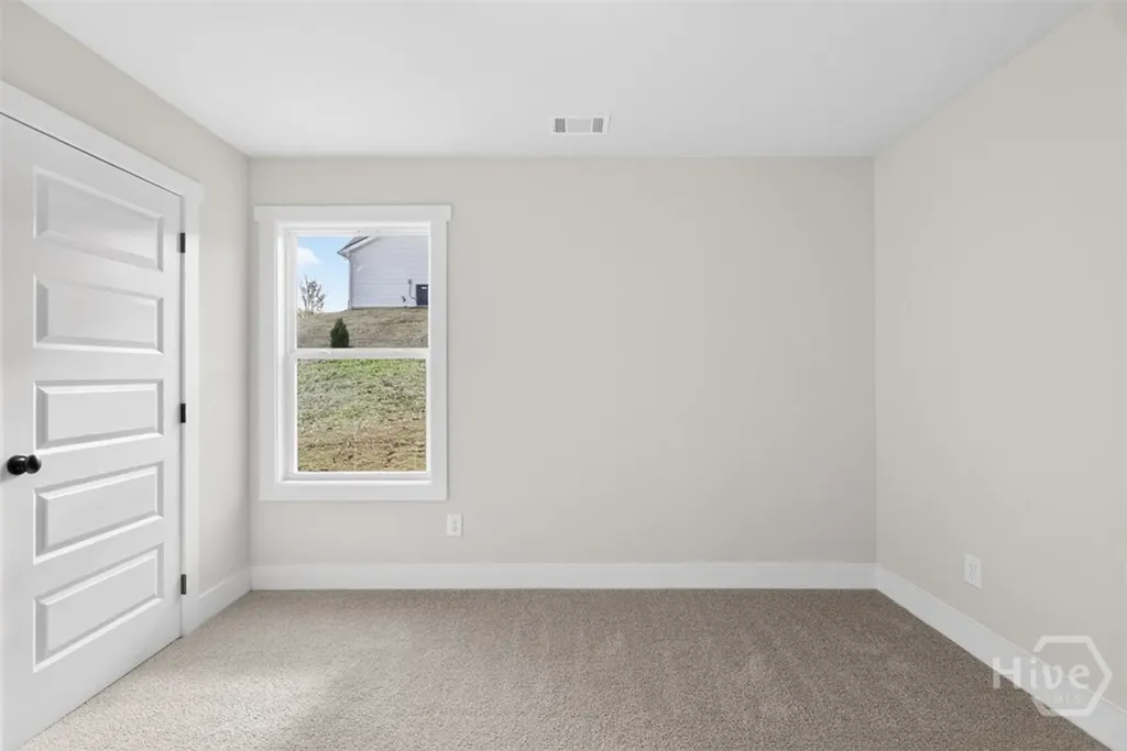 110 Chad Walk Statham GA 30666