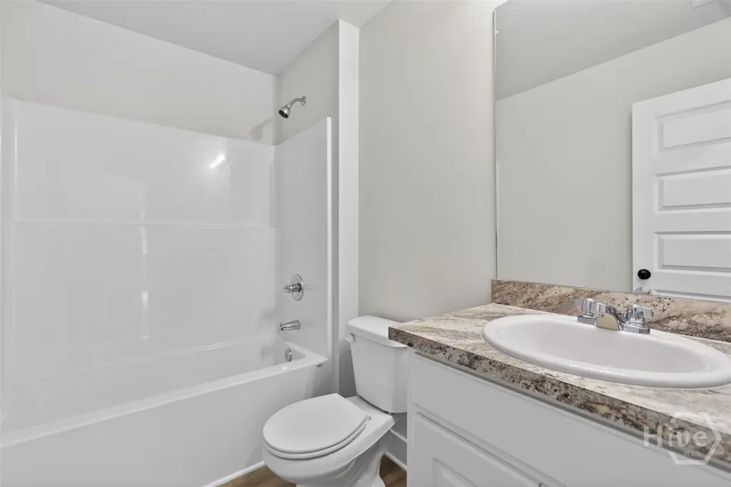 110 Chad Walk Statham GA 30666