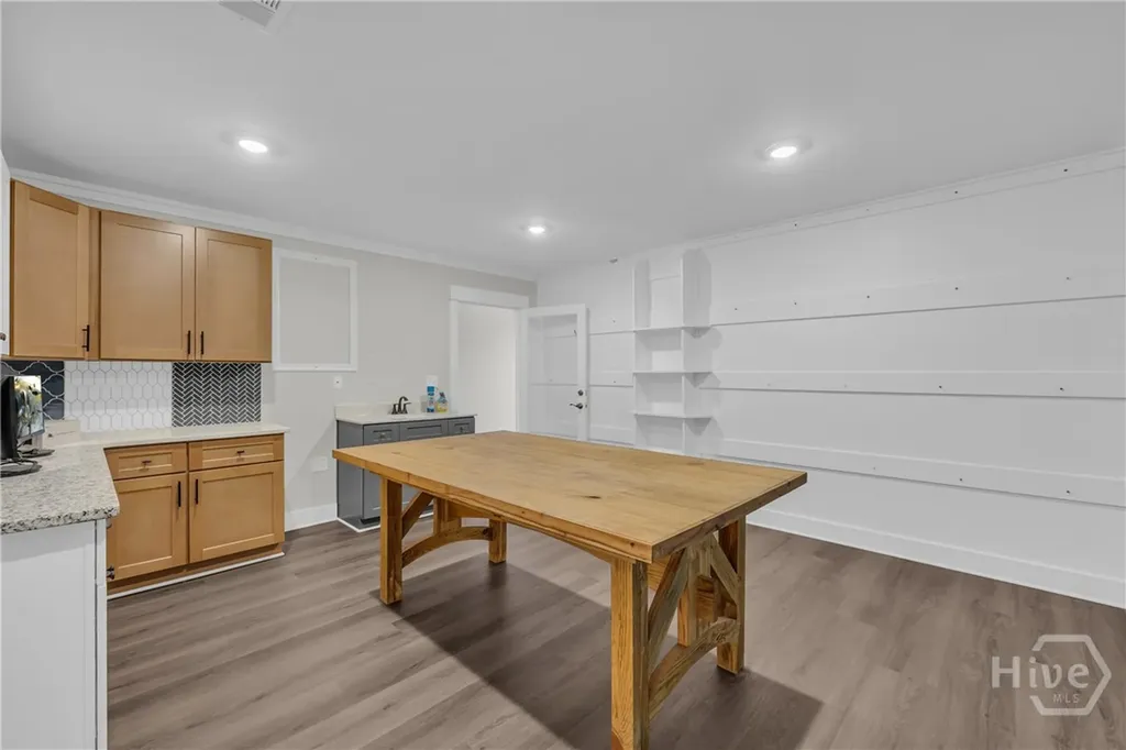 399 Elm Street Commerce GA 30529
