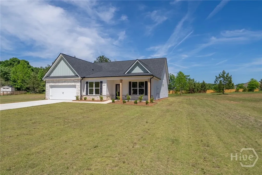 209 Squirrel Run Good Hope GA 30641
