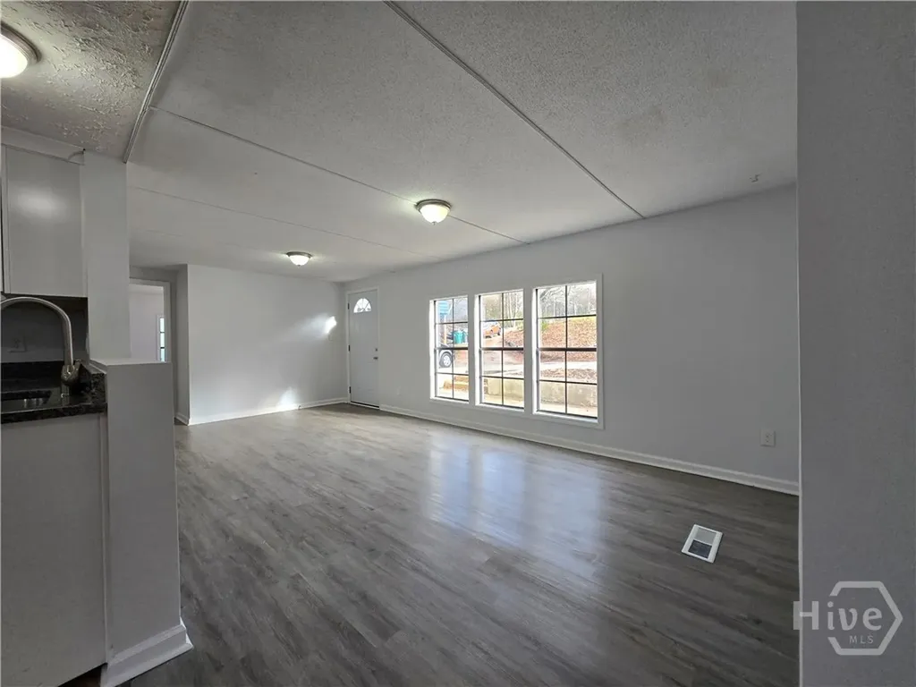 549 Garrett Road Demorest GA 30535