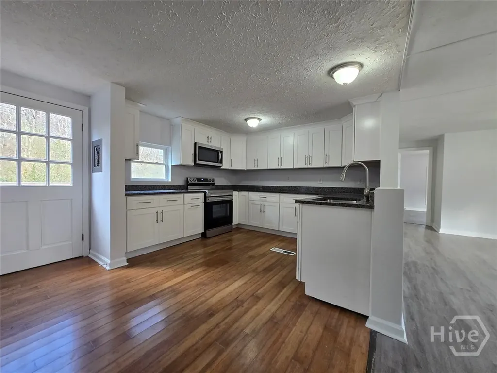 549 Garrett Road Demorest GA 30535