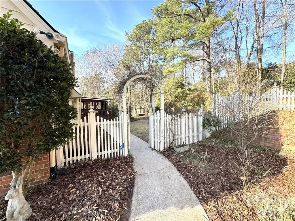 134 Bent Tree Drive Athens GA 30606