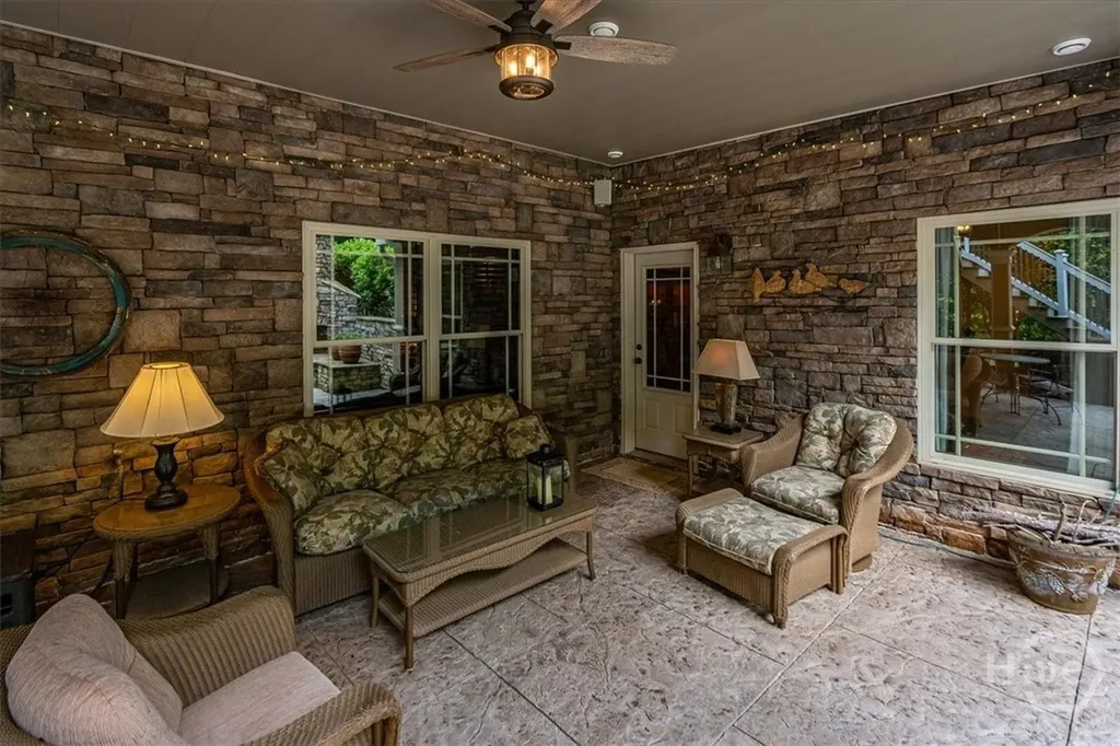 2481 Lakewood Manor Drive Athens GA 30606