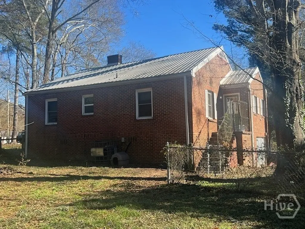 121 Hilltop Road Athens GA 30605