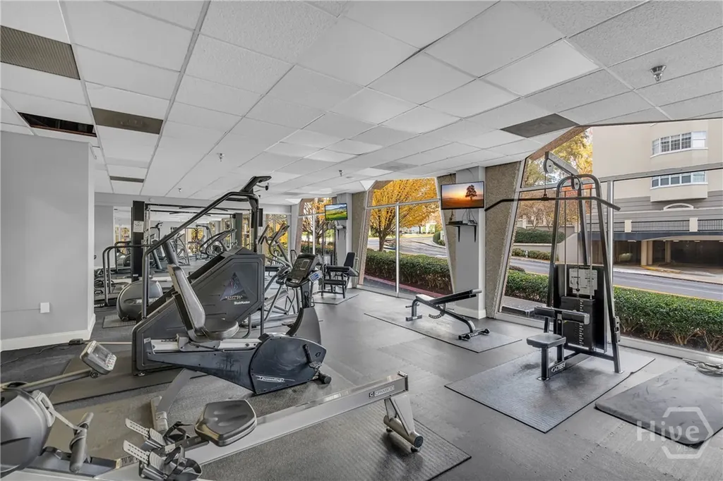 2479 Peachtree Road NE Atlanta GA 30305