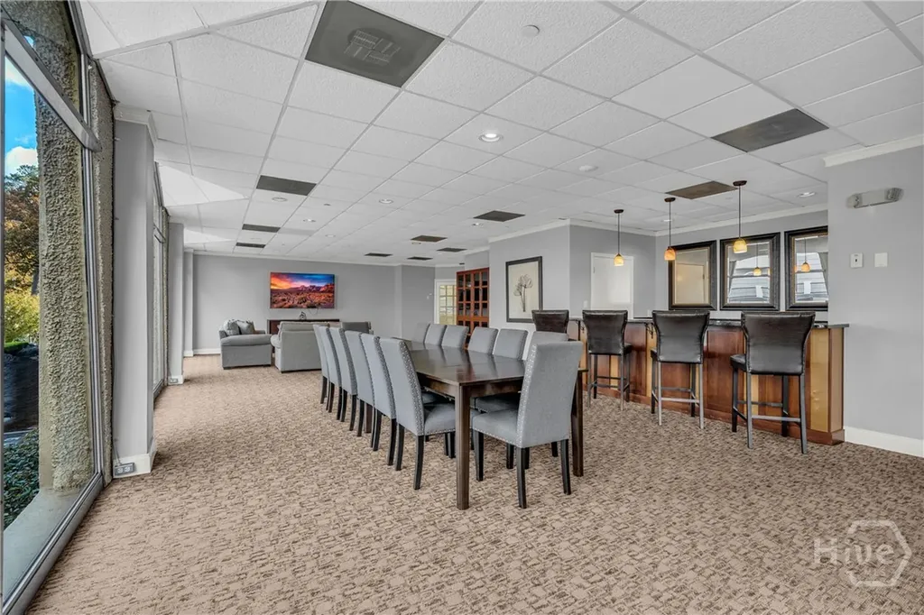 2479 Peachtree Road NE Atlanta GA 30305
