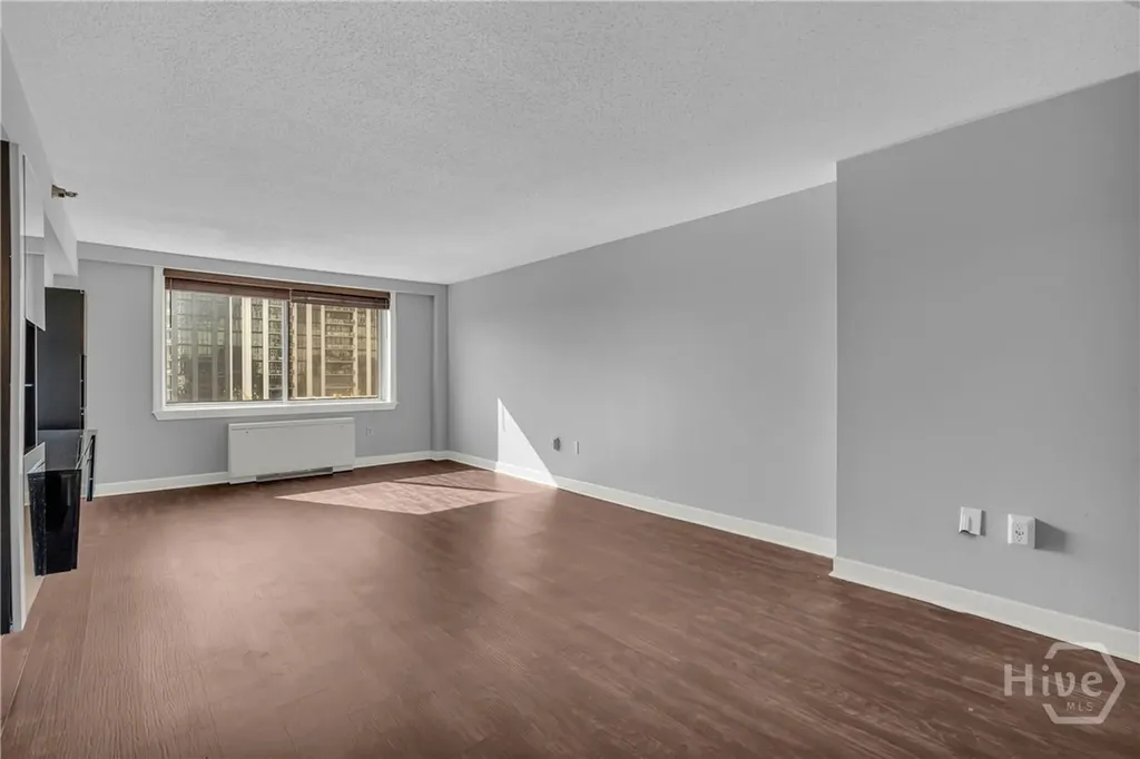2479 Peachtree Road NE Atlanta GA 30305