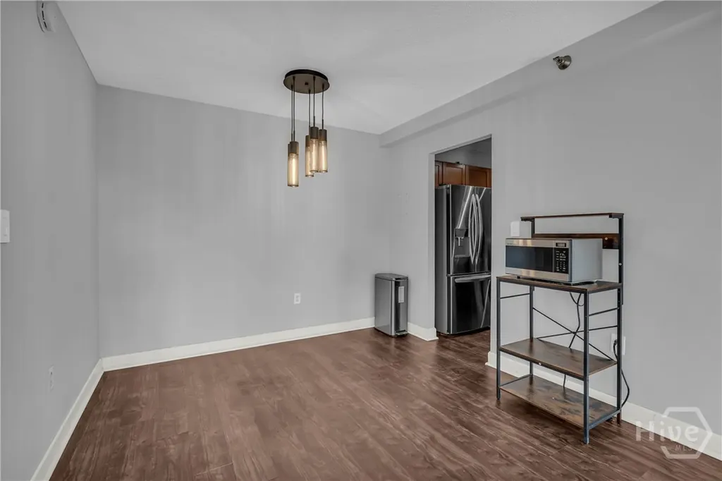 2479 Peachtree Road NE Atlanta GA 30305