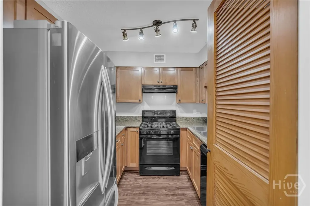 2479 Peachtree Road NE Atlanta GA 30305