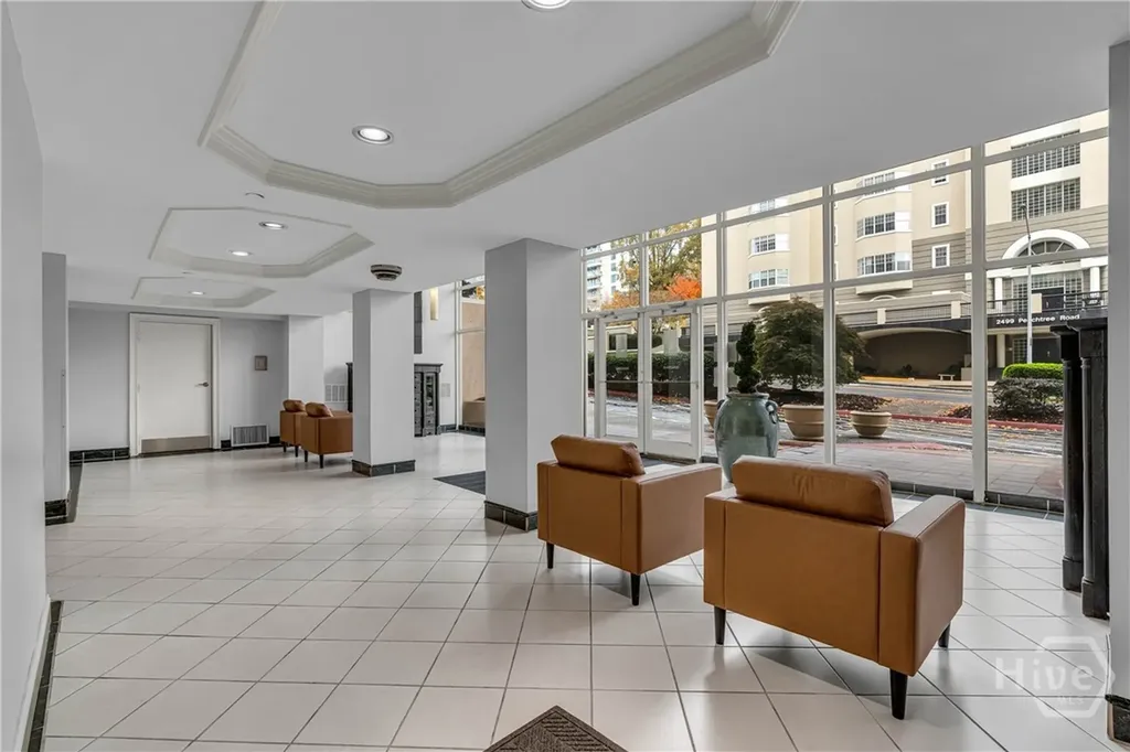 2479 Peachtree Road NE Atlanta GA 30305