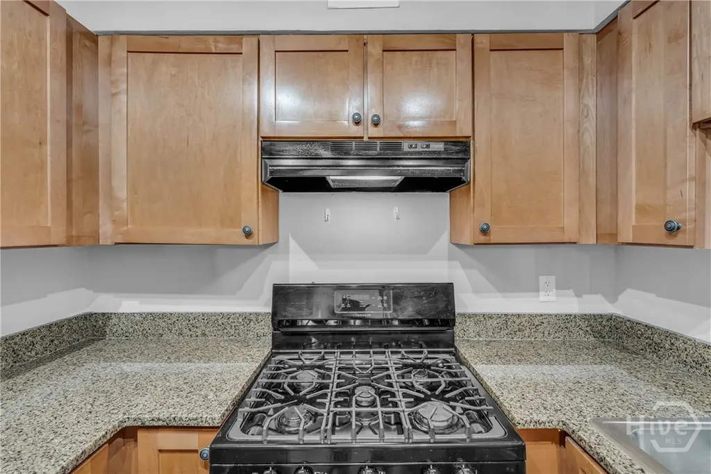 2479 Peachtree Road NE Atlanta GA 30305