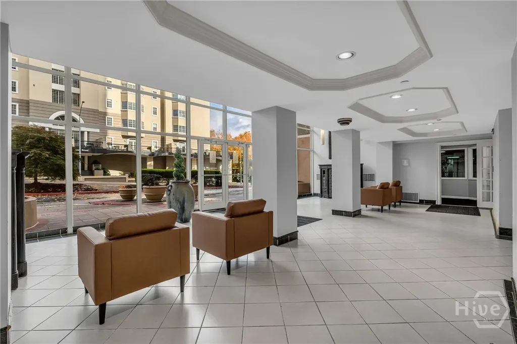 2479 Peachtree Road NE Atlanta GA 30305