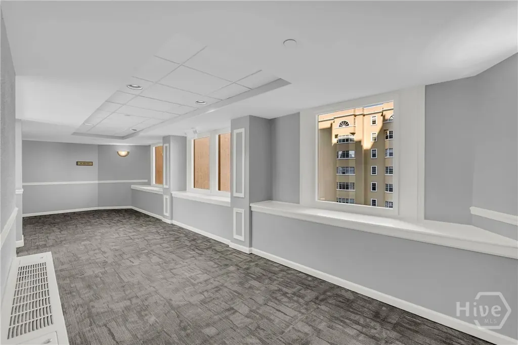 2479 Peachtree Road NE Atlanta GA 30305