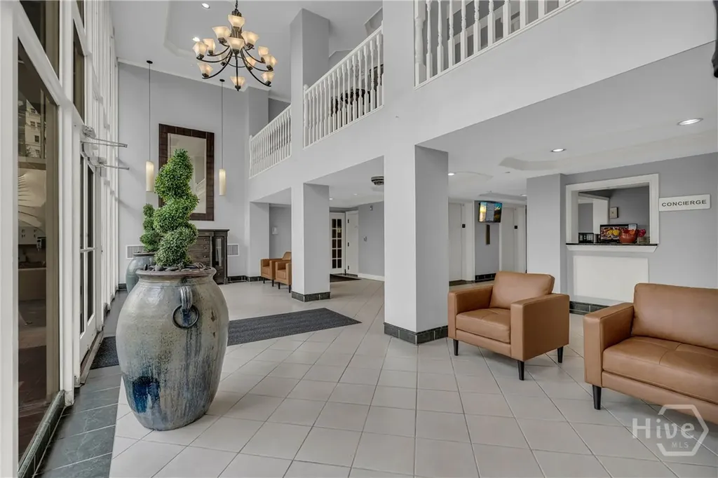 2479 Peachtree Road NE Atlanta GA 30305