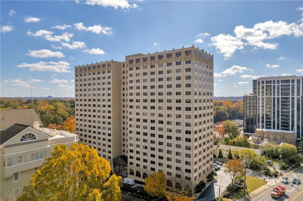 2479 Peachtree Road NE Atlanta GA 30305