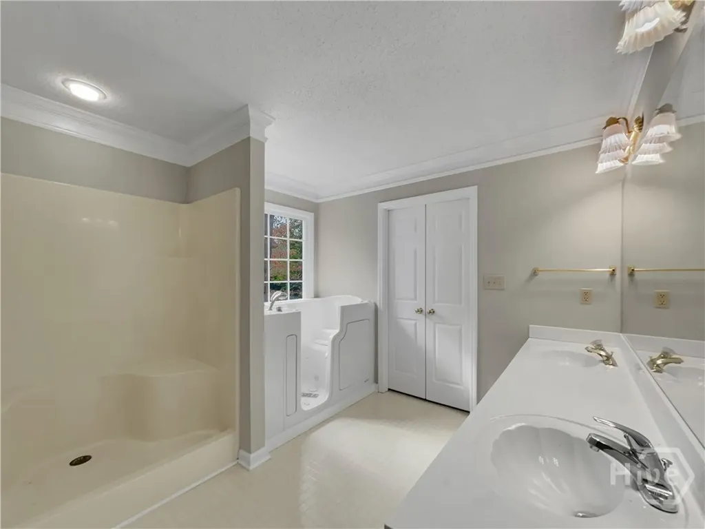 184 Hillsborough Drive Athens GA 30606