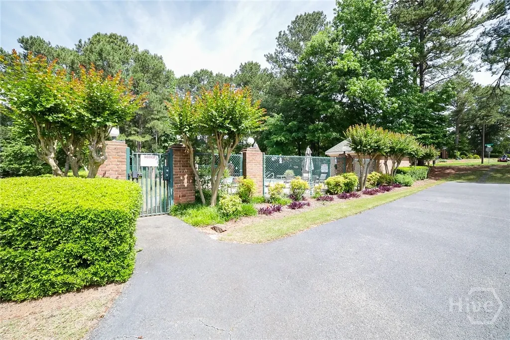 184 Hillsborough Drive Athens GA 30606