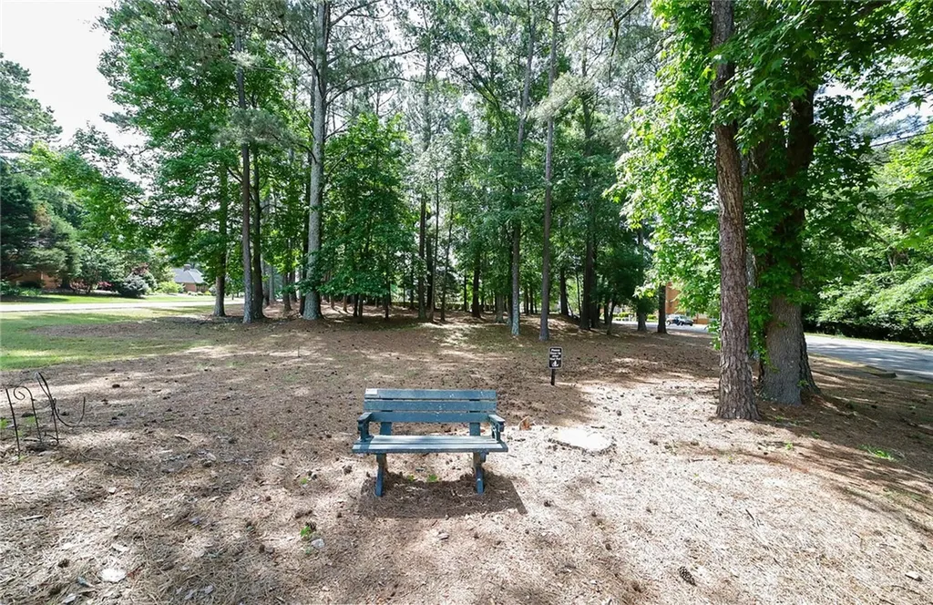 184 Hillsborough Drive Athens GA 30606