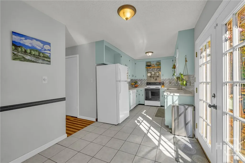 395 Round Table Road Athens GA 30606