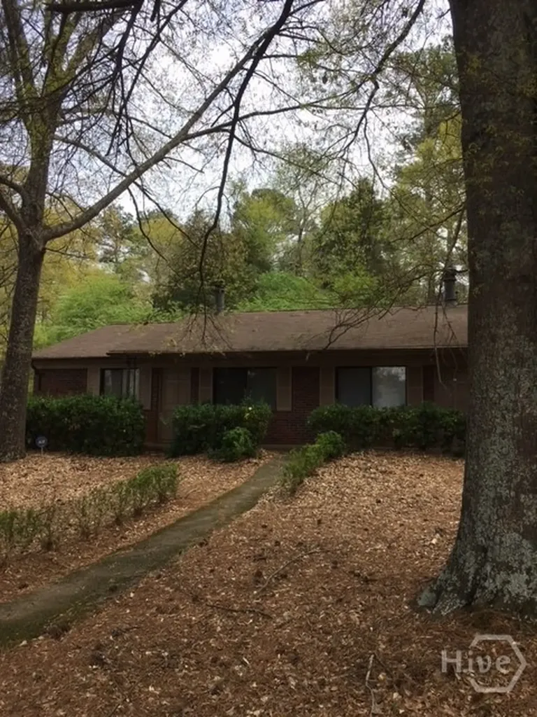 317 Epps Bridge Road Athens GA 30606