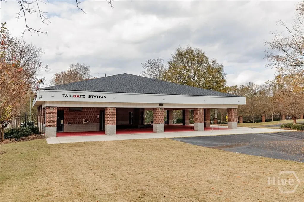 225 Oak Street Athens GA 30605
