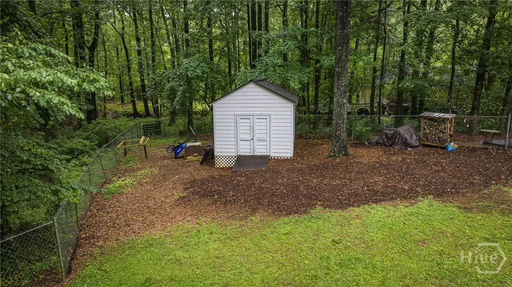 325 Twin Oaks Circle Bogart GA 30622